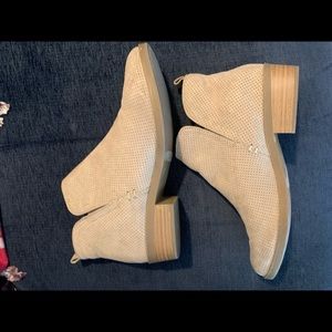 Universal Standard Gray Bootie